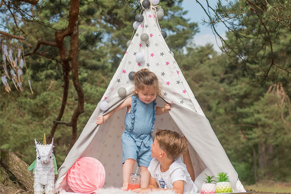 Liv is 1,5 jaar en 90 cm lang.