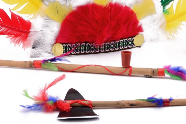 Complete set met tooi, pijl en boog.