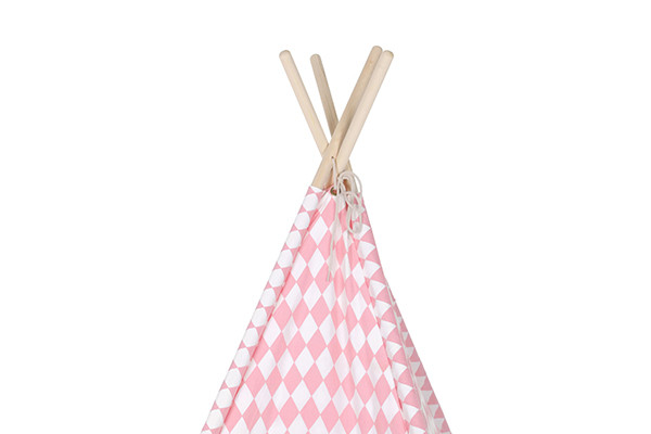 Knoop de stokken vast met stevig koord.